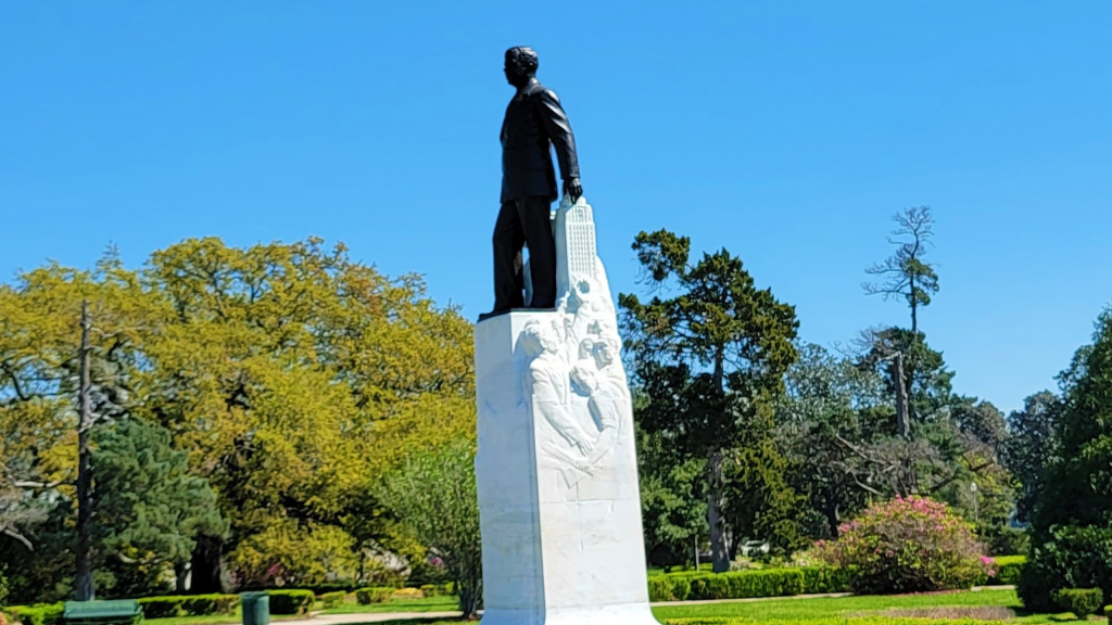 Huey Long Statue, Louisiana State Capitol
